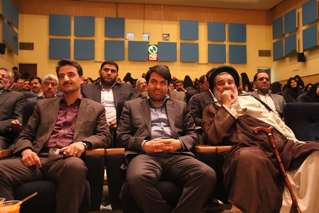 http://www.yazdfarda.com/media/news_gal/file_52377.jpeg