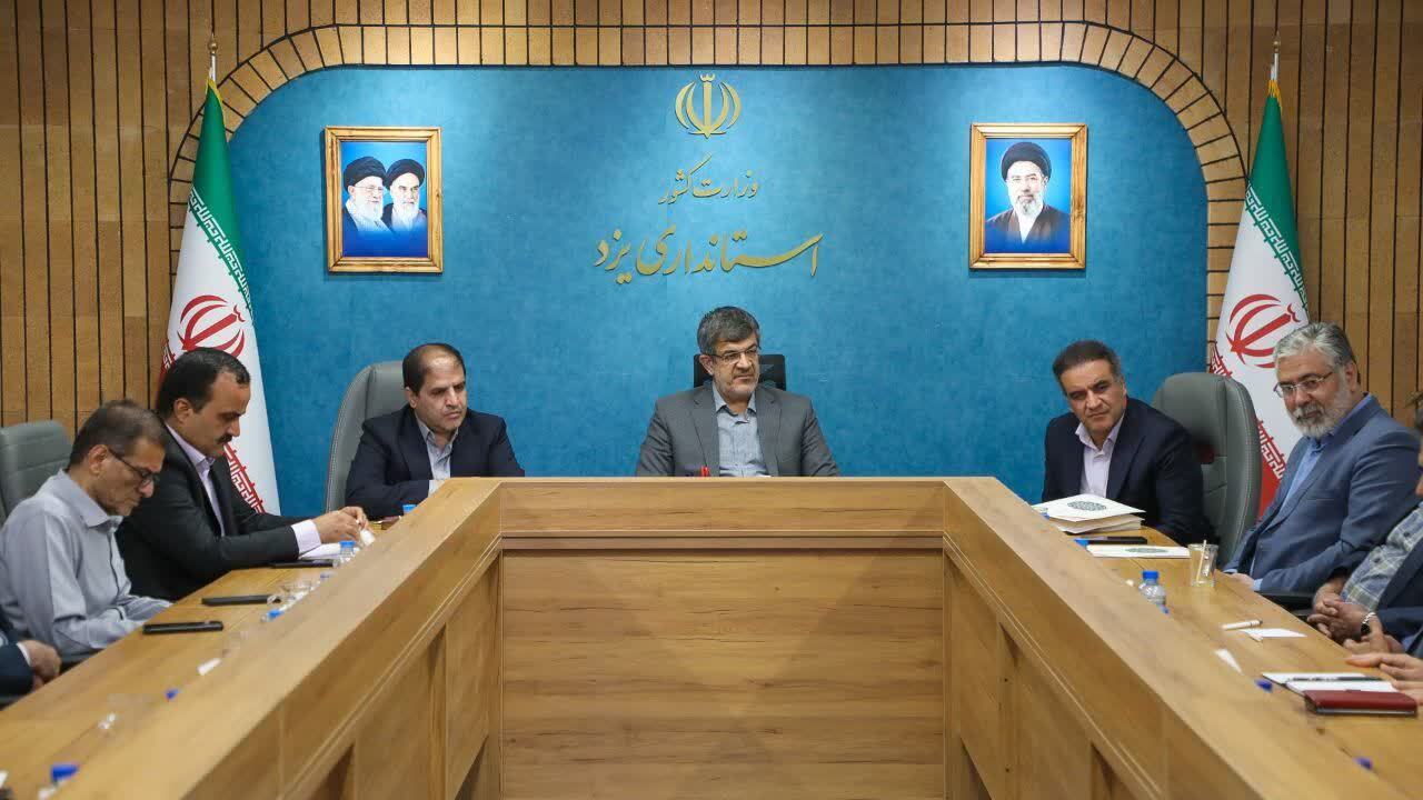 مطالبات نخبگان را در سطح ملی پیگیری می‌کنیم